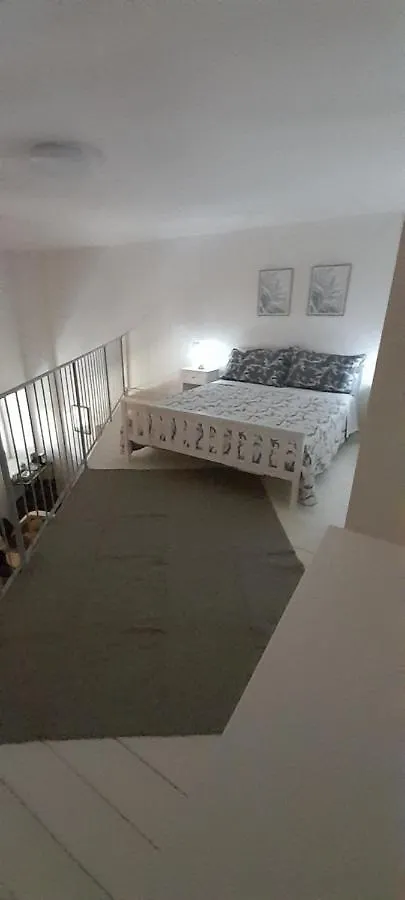 Ballarhouse Palermo Apartment