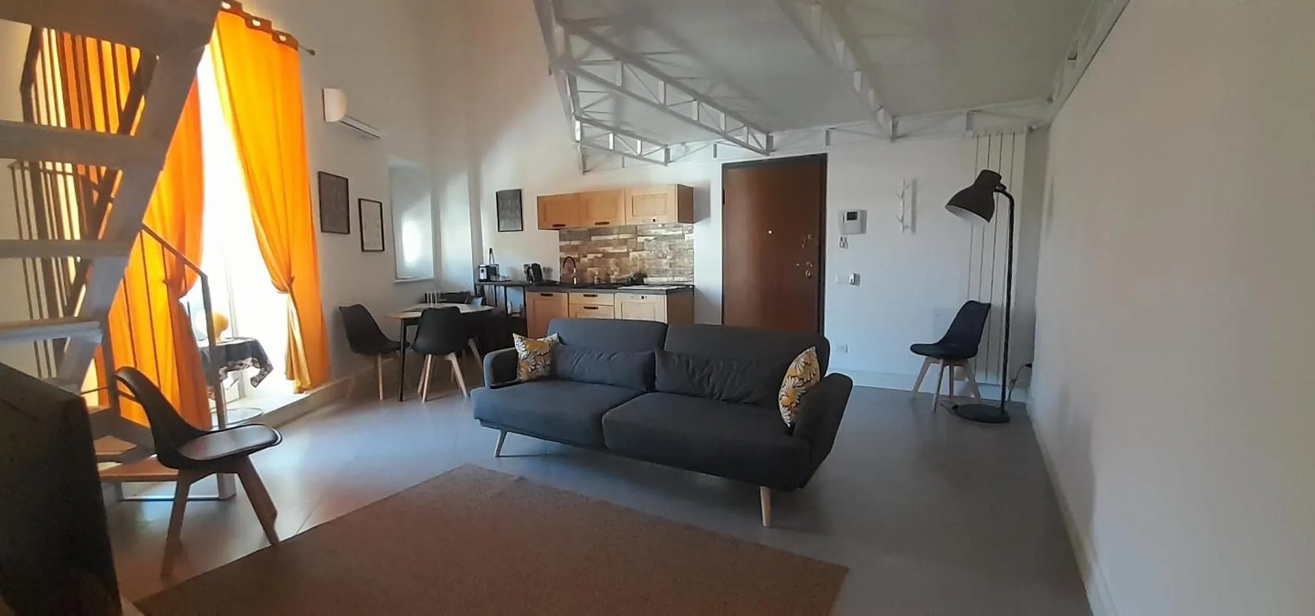 Apartment Ballarhouse Palermo